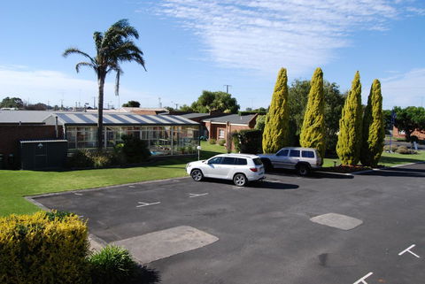 Arkana Motor Inn & Terrace Apartments - Accommodation Bookings 33