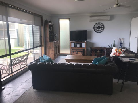 Hydeaway Bay - Own Private Bay + Kayaks - Accommodation Bookings 8