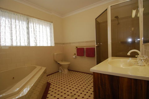 Acacia Apartments - Accommodation Bookings 12