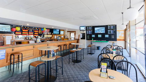 Bay Motel Hotel - Accommodation Bookings 14