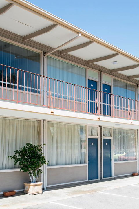 Bay Motel Hotel - Accommodation Bookings 17