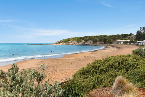 The Dolphins Beachfront Apartments - Accommodation Bookings 1