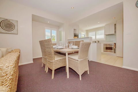 Pacific Blue 278-265 Sandy Pt Rd- Dual Key Access, Wifi, Linen And Air Conditioning - Accommodation Bookings 6