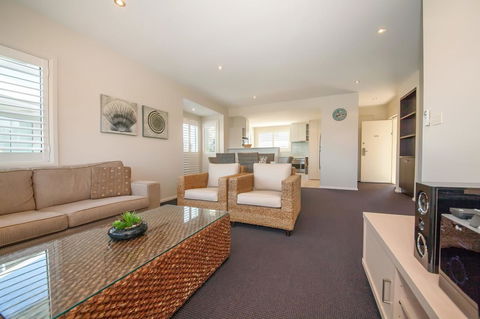 Pacific Blue 278-265 Sandy Pt Rd- Dual Key Access, Wifi, Linen And Air Conditioning - Accommodation Bookings 5