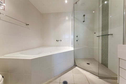 Pacific Blue 278-265 Sandy Pt Rd- Dual Key Access, Wifi, Linen And Air Conditioning - Accommodation Bookings 11