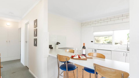 Victor Apartments - Accommodation Bookings 6