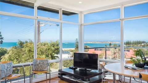 Victor Apartments - Accommodation Bookings 12