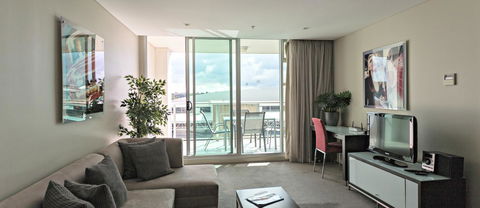 Adelaide DressCircle Apartments - North Terrace - Accommodation Bookings 2