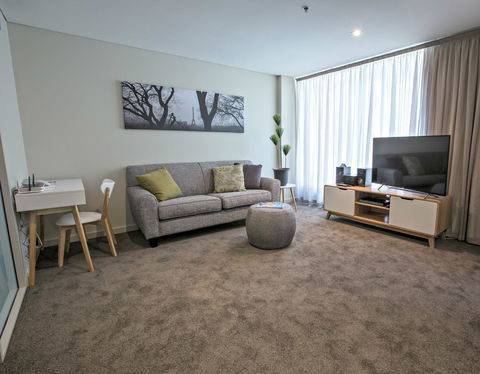 Adelaide DressCircle Apartments - North Terrace - Accommodation Bookings 23