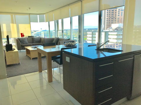 Adelaide DressCircle Apartments - North Terrace - Accommodation Bookings 3