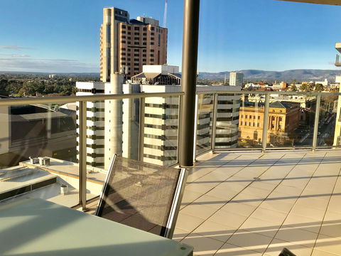 Adelaide DressCircle Apartments - North Terrace - Accommodation Bookings 4