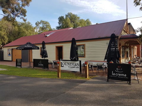 Adelaide Style Accommodation-Close To City-North Adelaide-3 Bdrm- FREE Parking - Accommodation Bookings 44