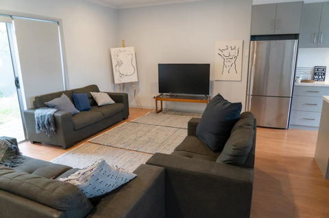 Gawler Townhouse 3 Bedroom - Accommodation Bookings 16