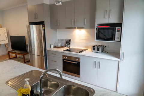 Gawler Townhouse 3 Bedroom - Accommodation Bookings 2