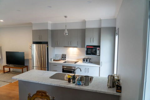 Gawler Townhouse 3 Bedroom - Accommodation Bookings 4