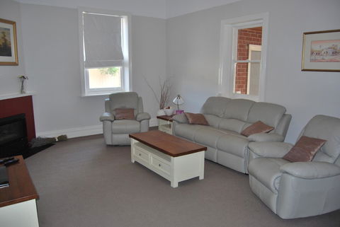 Jacaranda Cottage - Accommodation Bookings 6
