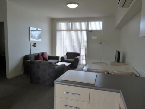 Glenelg Holiday Apartments - Corfu - Accommodation Bookings 10