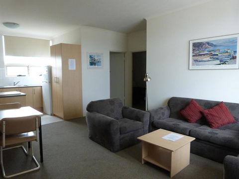 Glenelg Holiday Apartments - Corfu - Accommodation Bookings 5