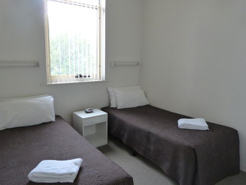 Glenelg Holiday Apartments - Corfu - Accommodation Bookings 11