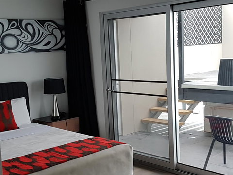 Semaphore Splash Apartments - Accommodation Bookings 9