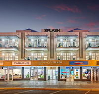 Semaphore Splash Apartments