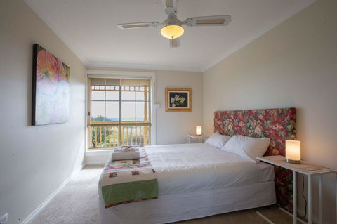 Angaston House - Accommodation Bookings 13