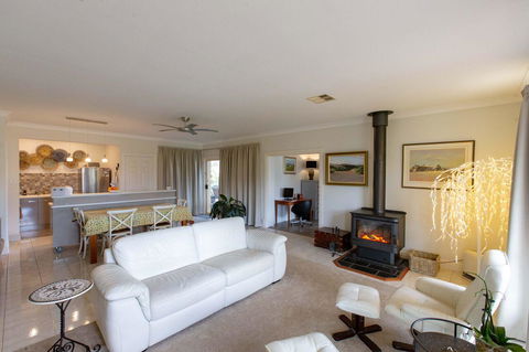 Angaston House - Accommodation Bookings 2