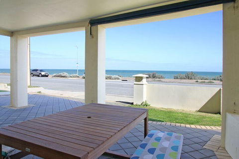 Seaview Sunset Holiday Apartments - Accommodation Bookings 36