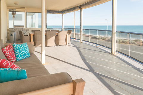 Seaview Sunset Holiday Apartments - Accommodation Bookings 6