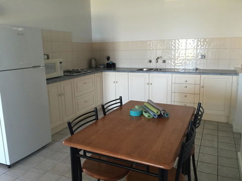 Seaview Sunset Holiday Apartments - Accommodation Bookings 13