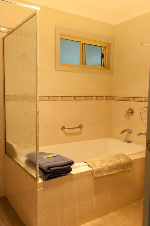 Admirals Inn - Accommodation Bookings 10