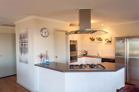 Admirals Inn - Accommodation Bookings 28