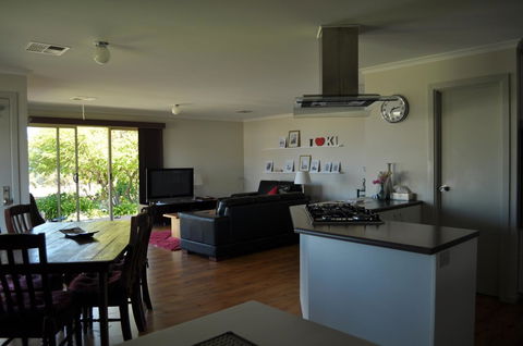 Admirals Inn - Accommodation Bookings 9