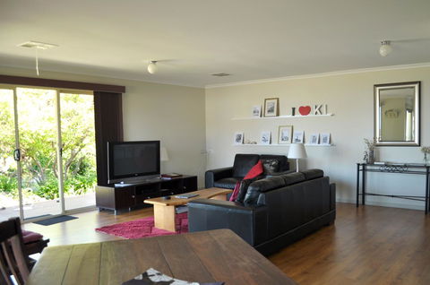 Admirals Inn - Accommodation Bookings 14