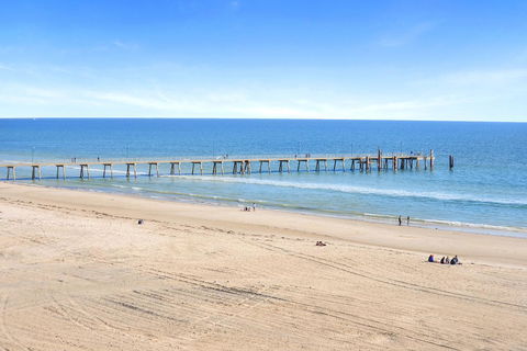 Pier Luxury Apartments - Accommodation Bookings 6