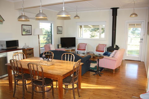 Rabbiters Hut - Accommodation Bookings 6
