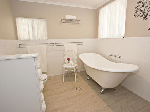 Queen's Cottage Barossa Valley - Accommodation Bookings 17