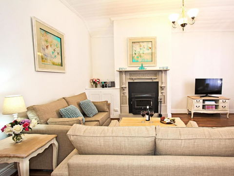 Queen's Cottage Barossa Valley - Accommodation Bookings 6