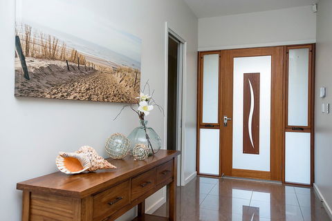 Lavina Luxury Beach House - Accommodation Bookings 23