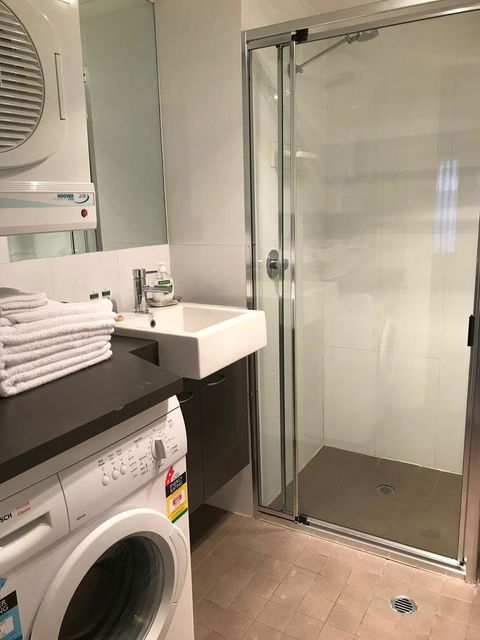 Adelaide DressCircle Apartments - Archer Street - Accommodation Bookings 3