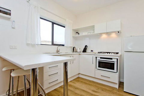 Atlantic West Beach Apartments - Accommodation Bookings 15