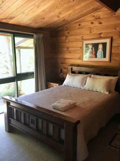 Hilltop - Accommodation Bookings 7