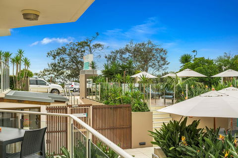 Bayview Beachfront Apartments, In Town Right On The Beach - Accommodation Bookings 13
