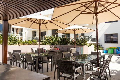 Bayview Beachfront Apartments, In Town Right On The Beach - Accommodation Bookings 25