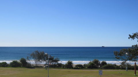 Bayview Beachfront Apartments, In Town Right On The Beach - Accommodation Bookings 28