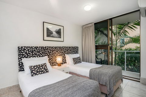 Bayview Beachfront Apartments, In Town Right On The Beach - Accommodation Bookings 39