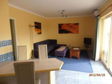 Esplanade Apartments At West Beach - Accommodation Bookings 3