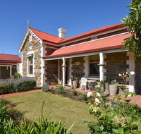 Trafalgar Premium Vintage Suites