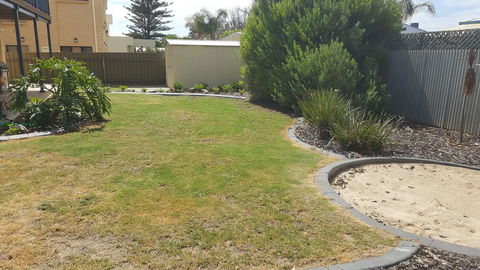 Beachside Escape On The Esplanade - Accommodation Bookings 11