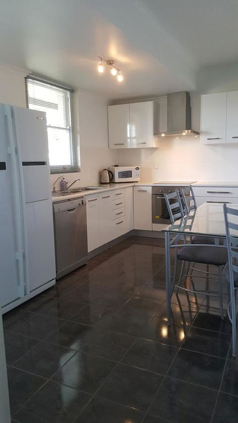Beachside Escape On The Esplanade - Accommodation Bookings 5